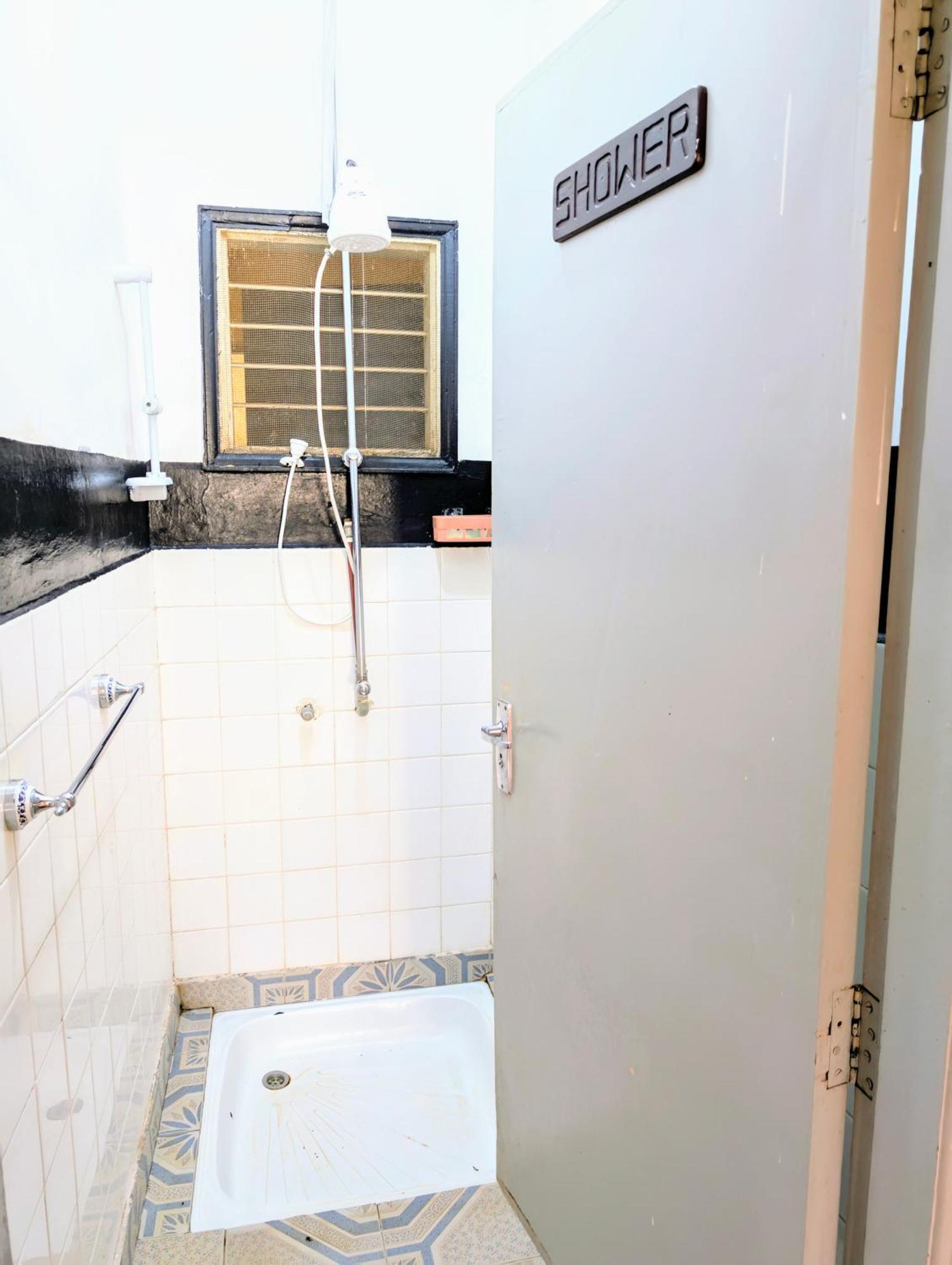 Dans Place Moshi Exterior foto